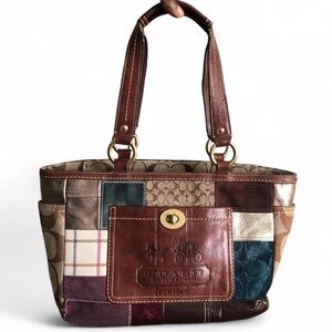 Vintage Coach Patchwork Holiday Y2K 2000s Tote Bag Purse Leather Signature 11358